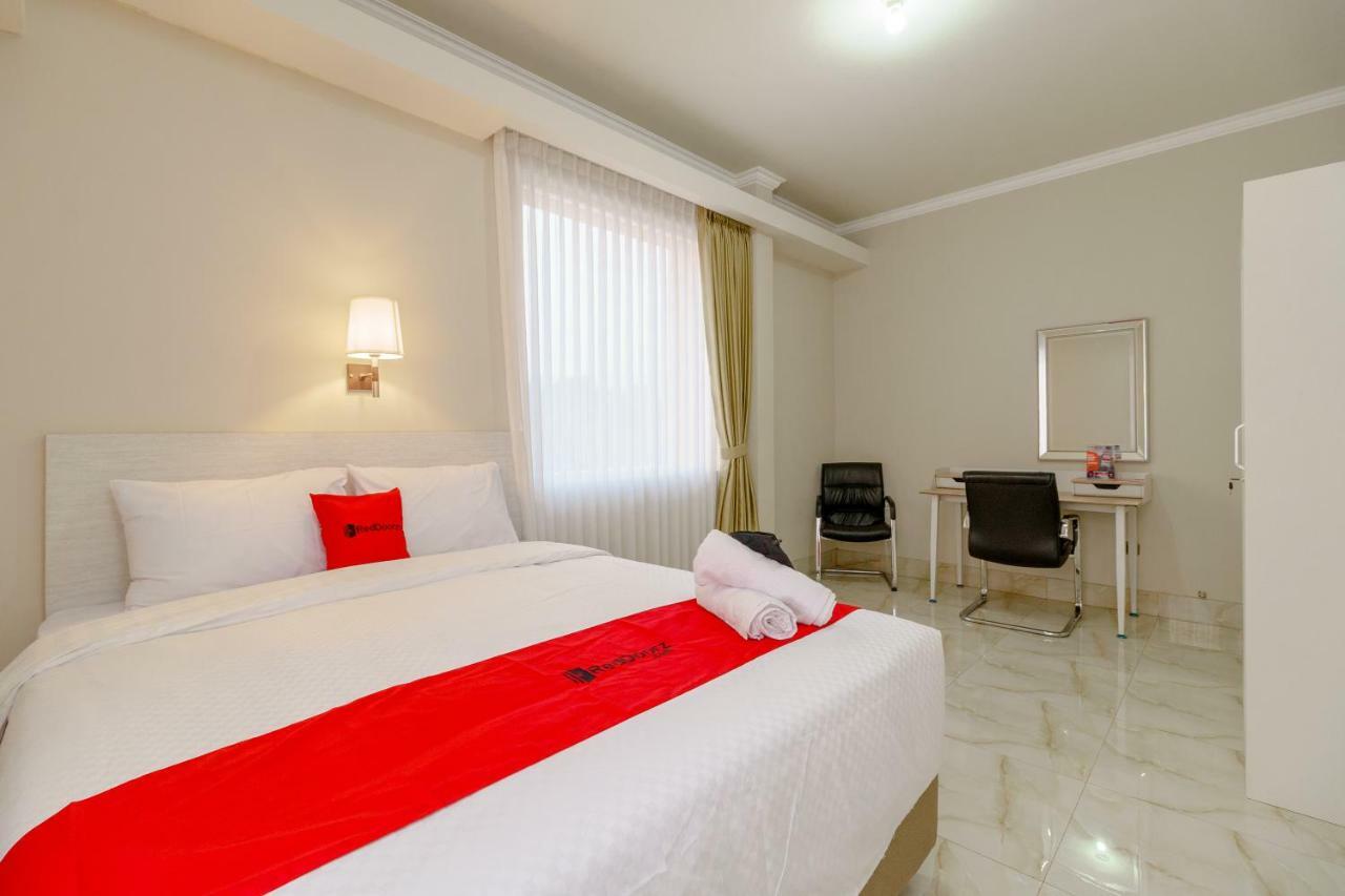 Reddoorz Near Taman Makam Pahlawan Cikutra Hotell Bandung Exteriör bild